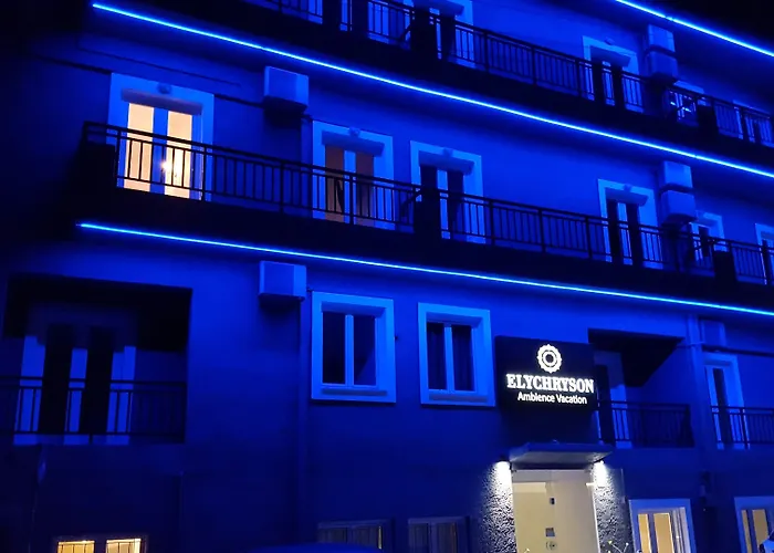 Hotel apartamentowy Elychryson 3*