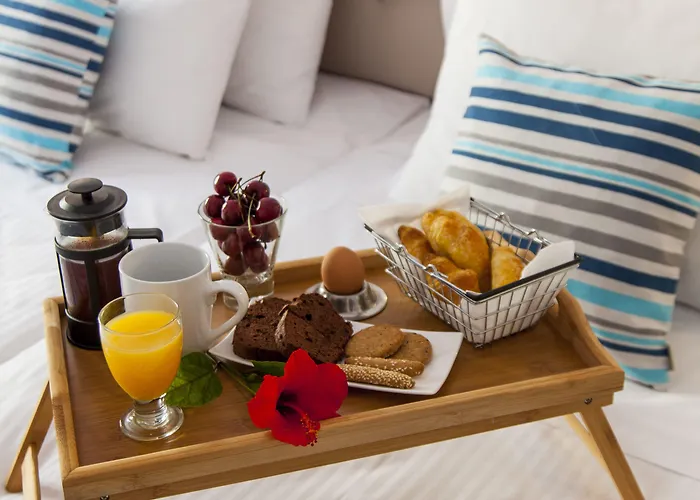 Hotel apartamentowy Elychryson 3*