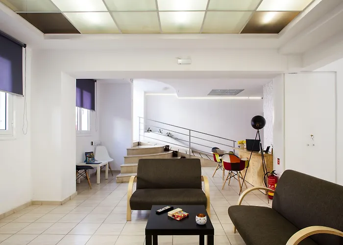 Elychryson Aparthotel