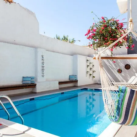 Aparthotel Elychryson