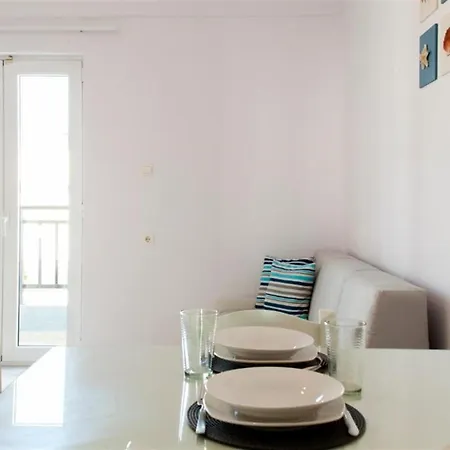 Aparthotel Elychryson 4*