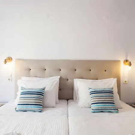 Ξενοδοχείο με διαμερίσματα Elychryson