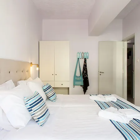 Elychryson Ξενοδοχείο με διαμερίσματα Χερσόνησος