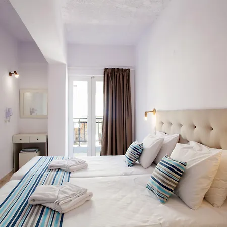 Апарт-готель Elychryson 3*