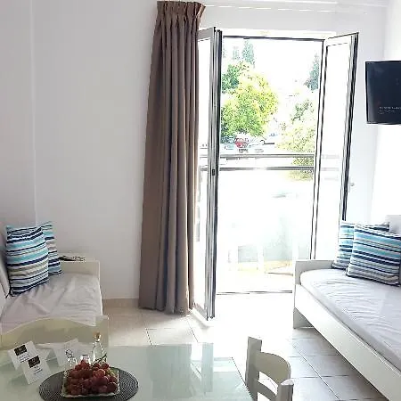 Elychryson Aparthotel