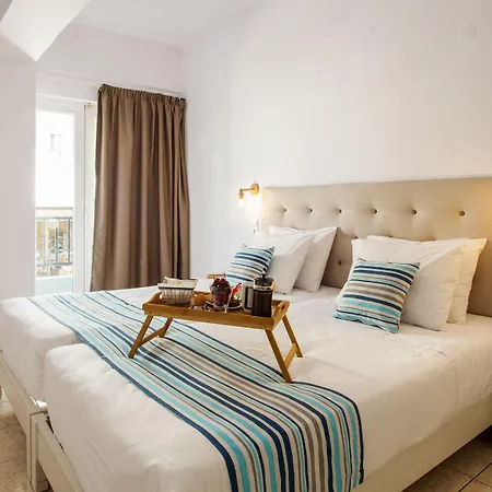 Apart-hotel Elychryson 3*